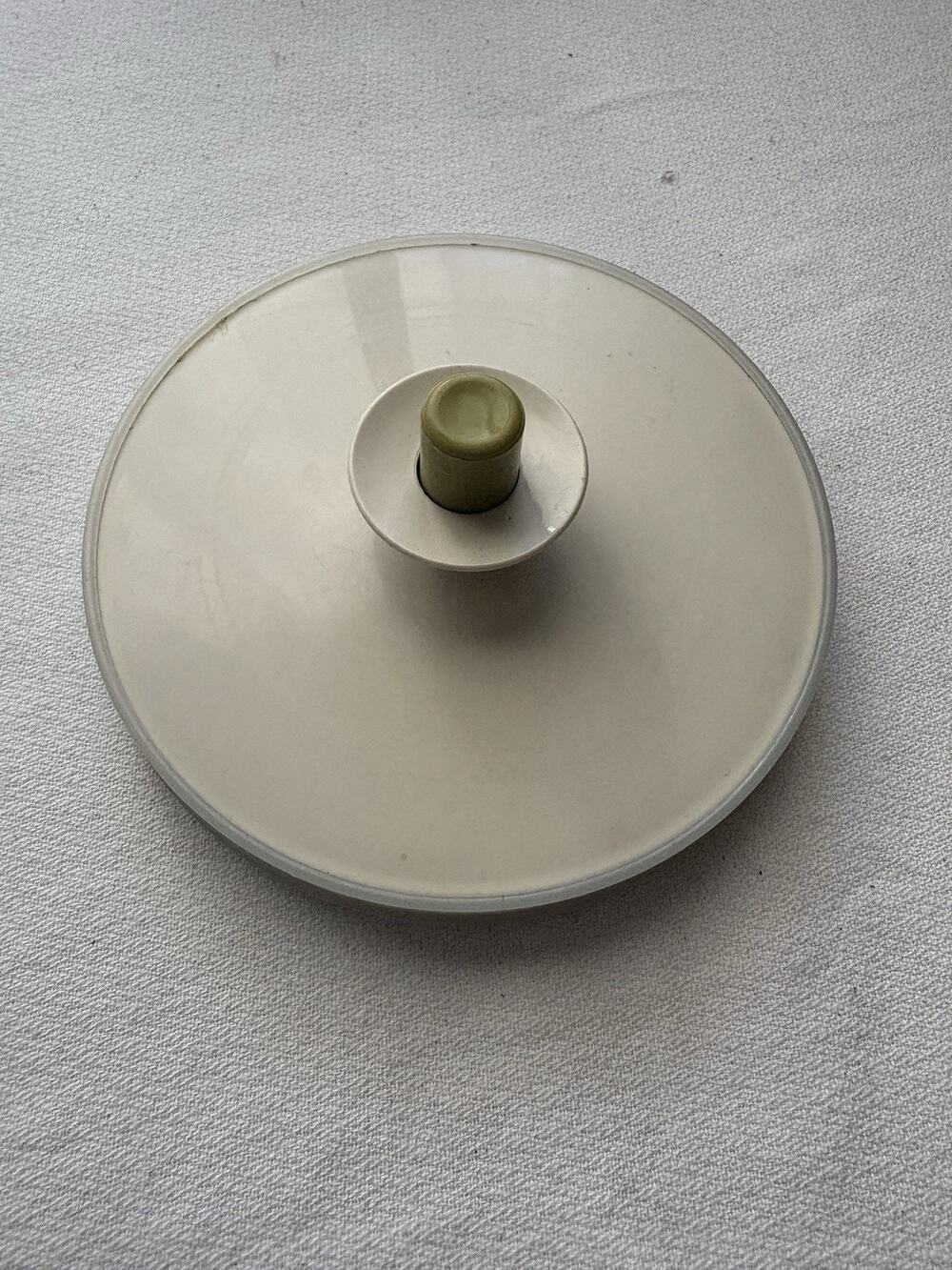 VTG Tupperware Replacement Lid Pitcher #801-13 Avocado Green Push Button Knob